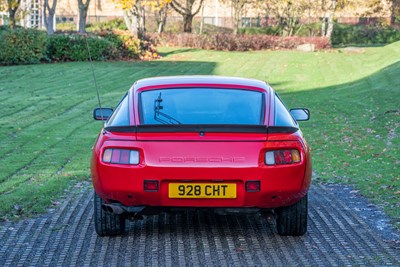 Lot 46 - 1982 Porsche 928 S