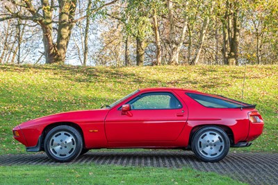 Lot 46 - 1982 Porsche 928 S