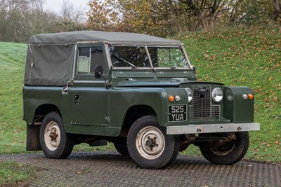 Lot 37 - 1961 Land Rover 88 Series II