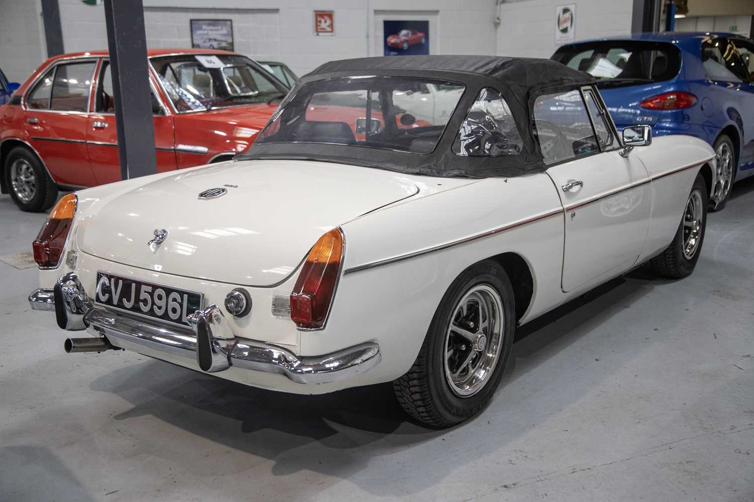 Lot 59 - 1973 MG B Roadster