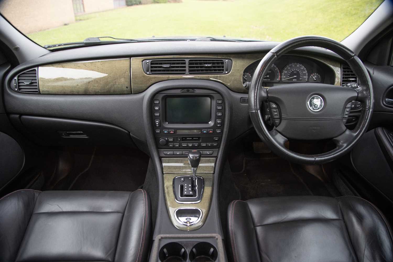 Lot 75 2002 Jaguar S Type R lot-75-2002-jaguar-s-type-r