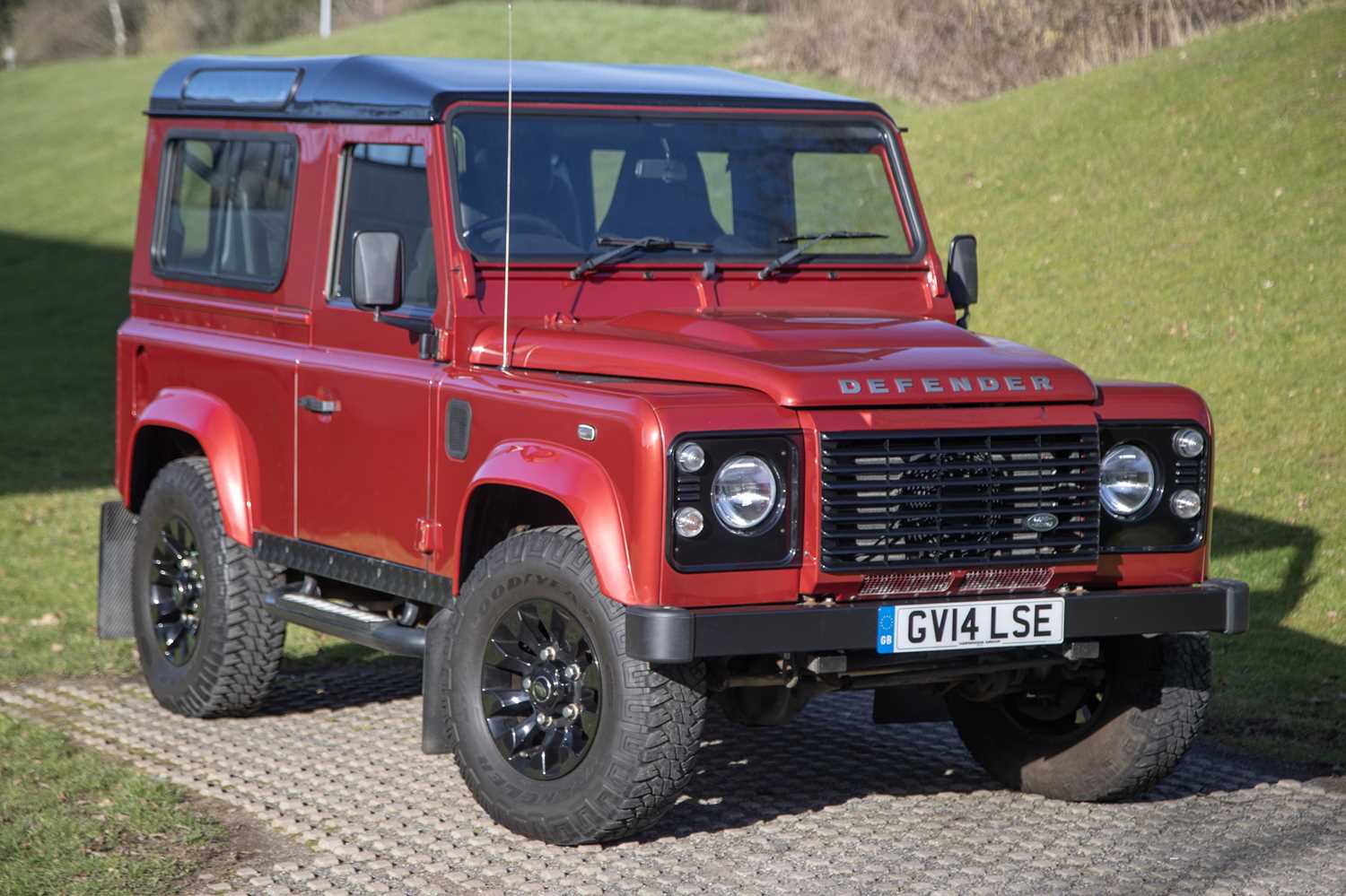 2014defender 2014 Land Rover Defender 90