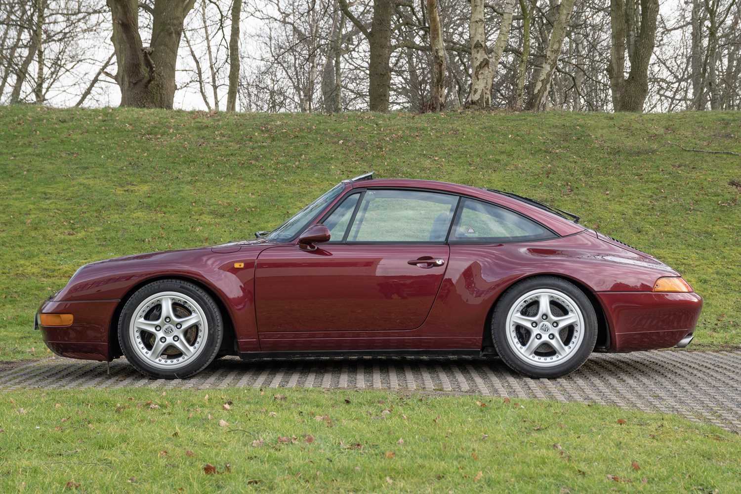 Lot 13 - 1997 Porsche 911 (993) Targa