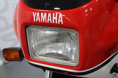 Lot 44 - 1985 Yamaha RD500LC