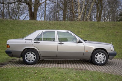 Lot 91 - 1990 Mercedes-Benz 190 E 2.0