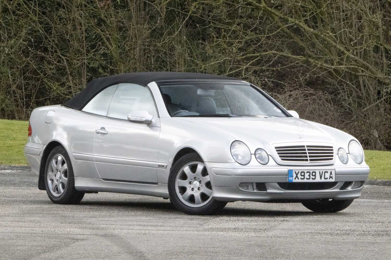 Lot 43 - 2000 Mercedes-Benz CLK 230 Avantgarde