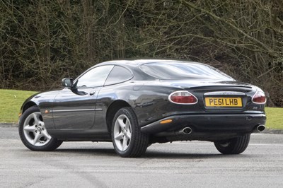 Lot 128 - 2001 Jaguar XK8 4.0 Coupe