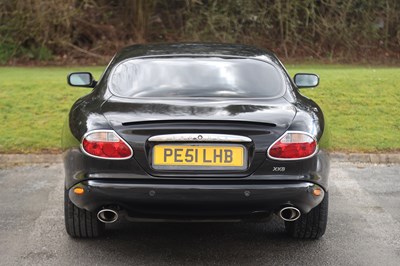 Lot 128 - 2001 Jaguar XK8 4.0 Coupe