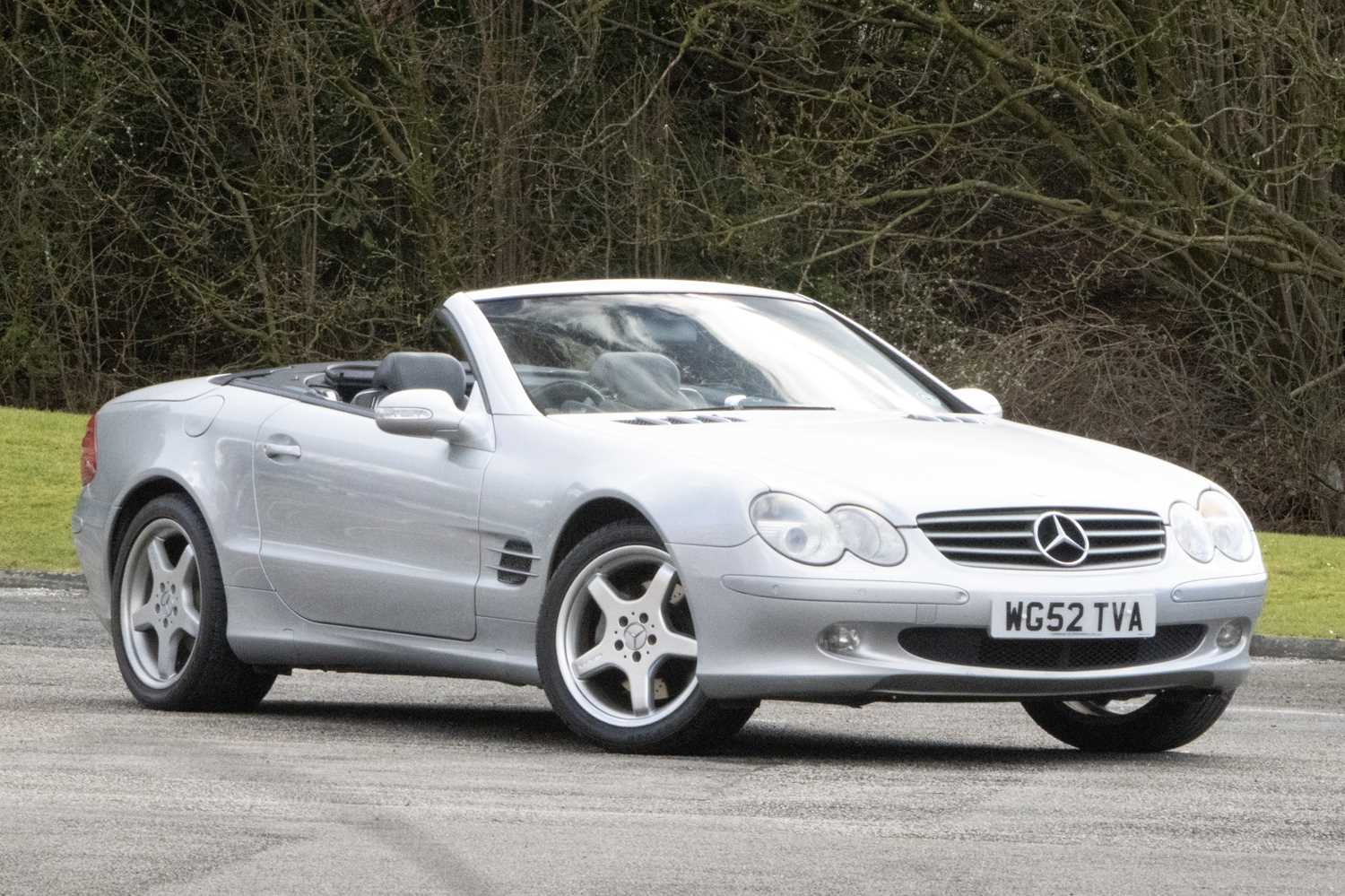 Lot 108 - 2003 Mercedes-Benz SL 500