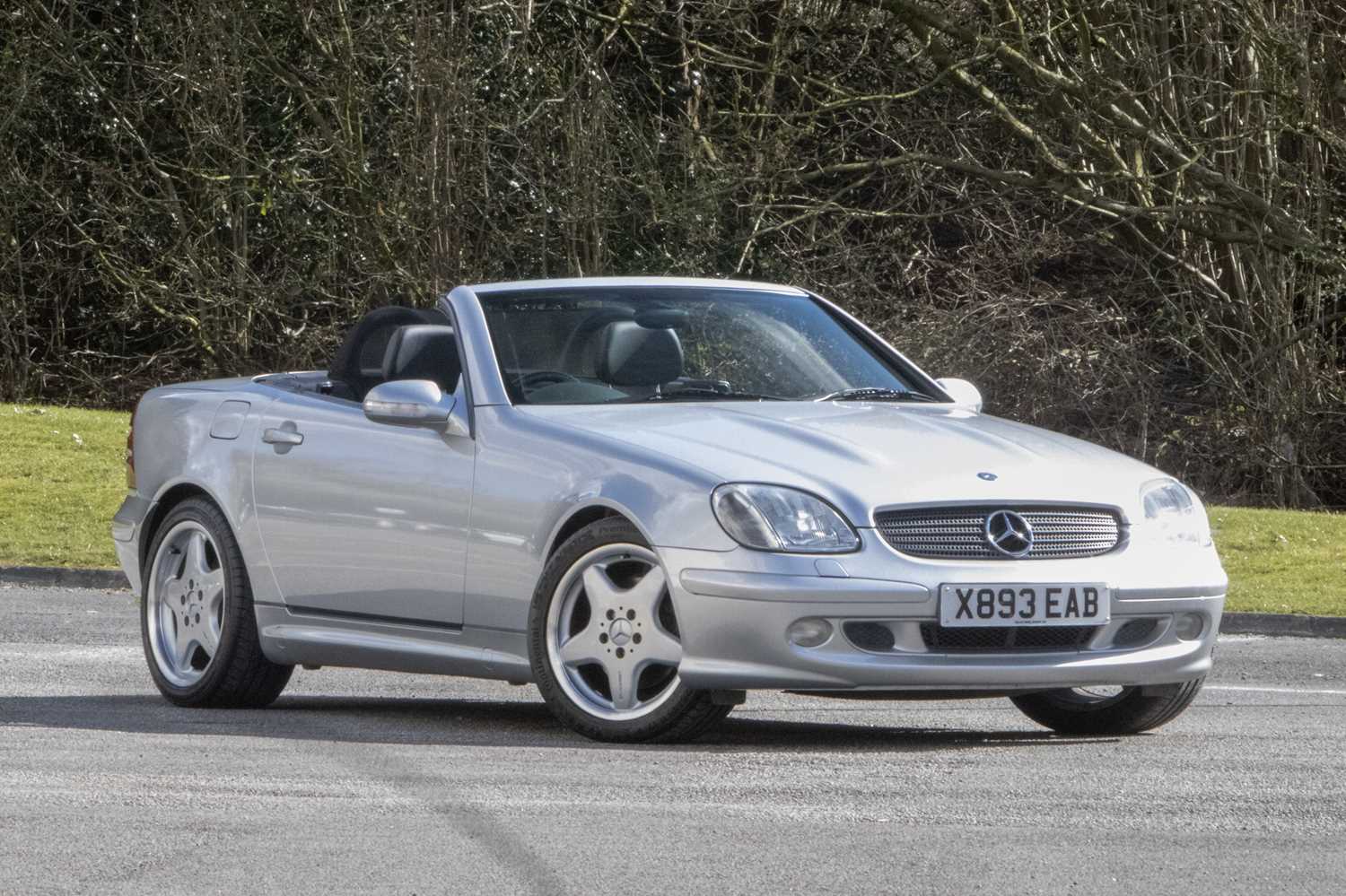 Lot 61 - 2001 Mercedes-Benz SLK 320