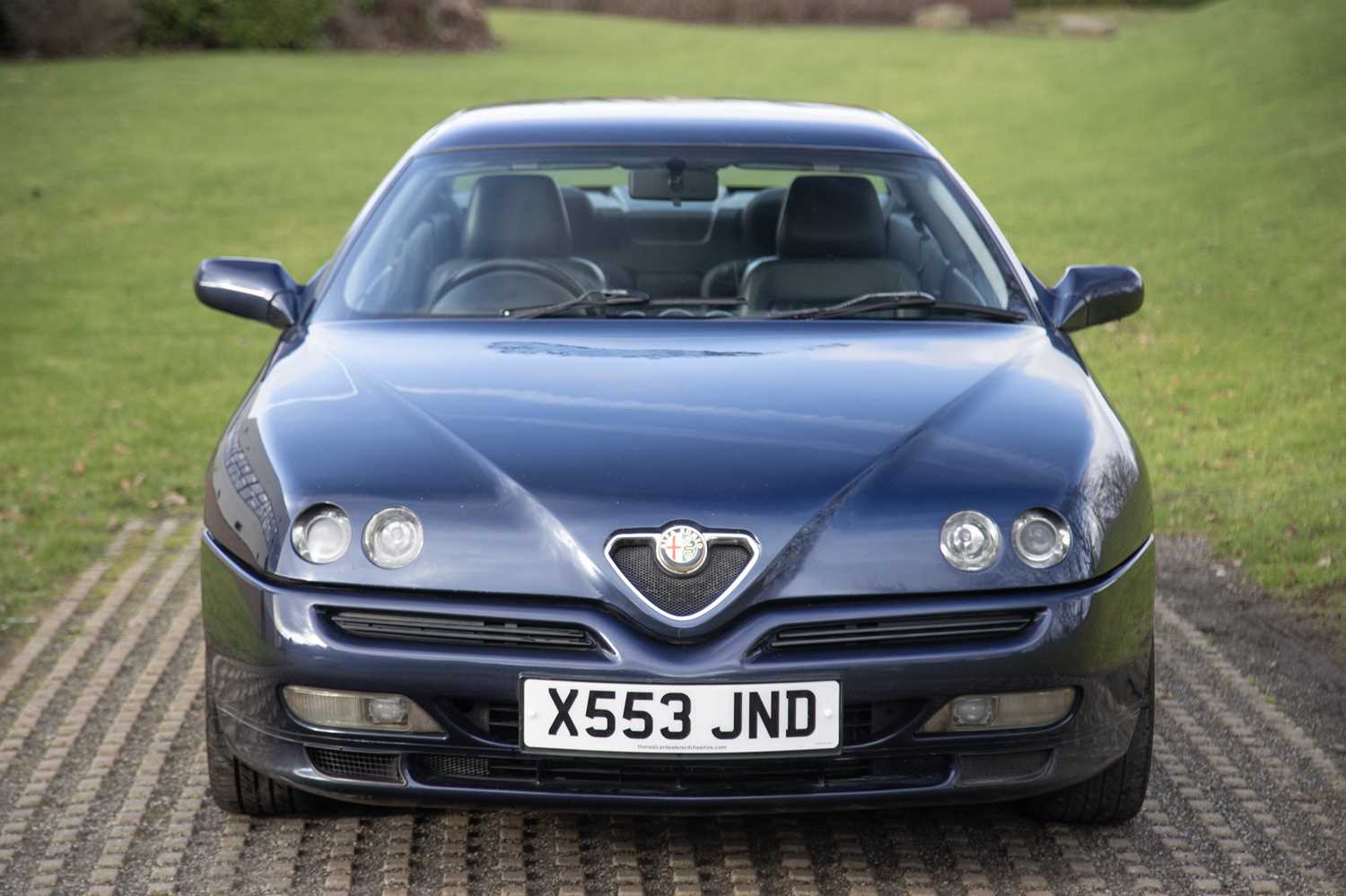 Alfa Romeo GTV 3.0 V6 24V 1998 Gris Titane Métal - Mitica Triple 9 échelle 1/18 - Pré-vente