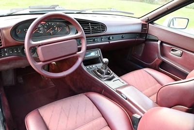 Lot 127 - 1986 Porsche 944 Turbo