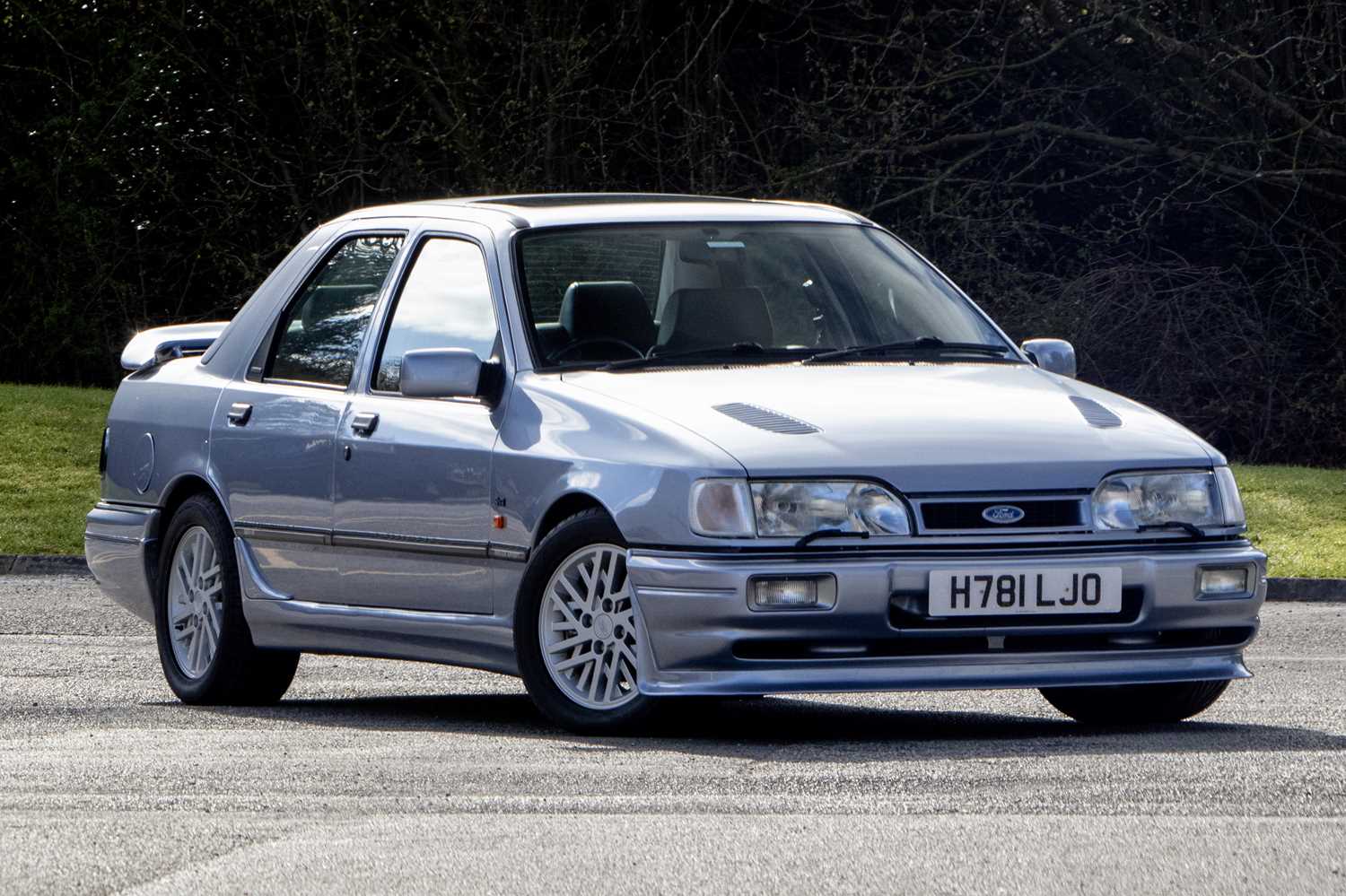 Lot 54 - 1991 Ford Sierra RS Cosworth Sapphire 304