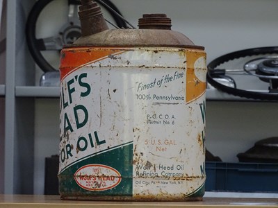 Lot 20 - Wolfs head oil container with cap