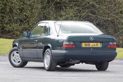 Lot 94 - 1996 Mercedes-Benz E 220 Coupe