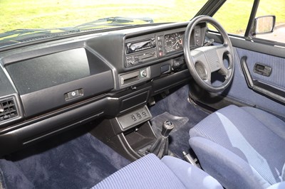 Lot 92 - 1992 Volkswagen Golf GTi Rivage Cabriolet