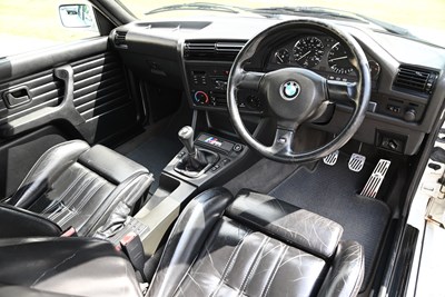 Lot 1991 BMW 325i Sport