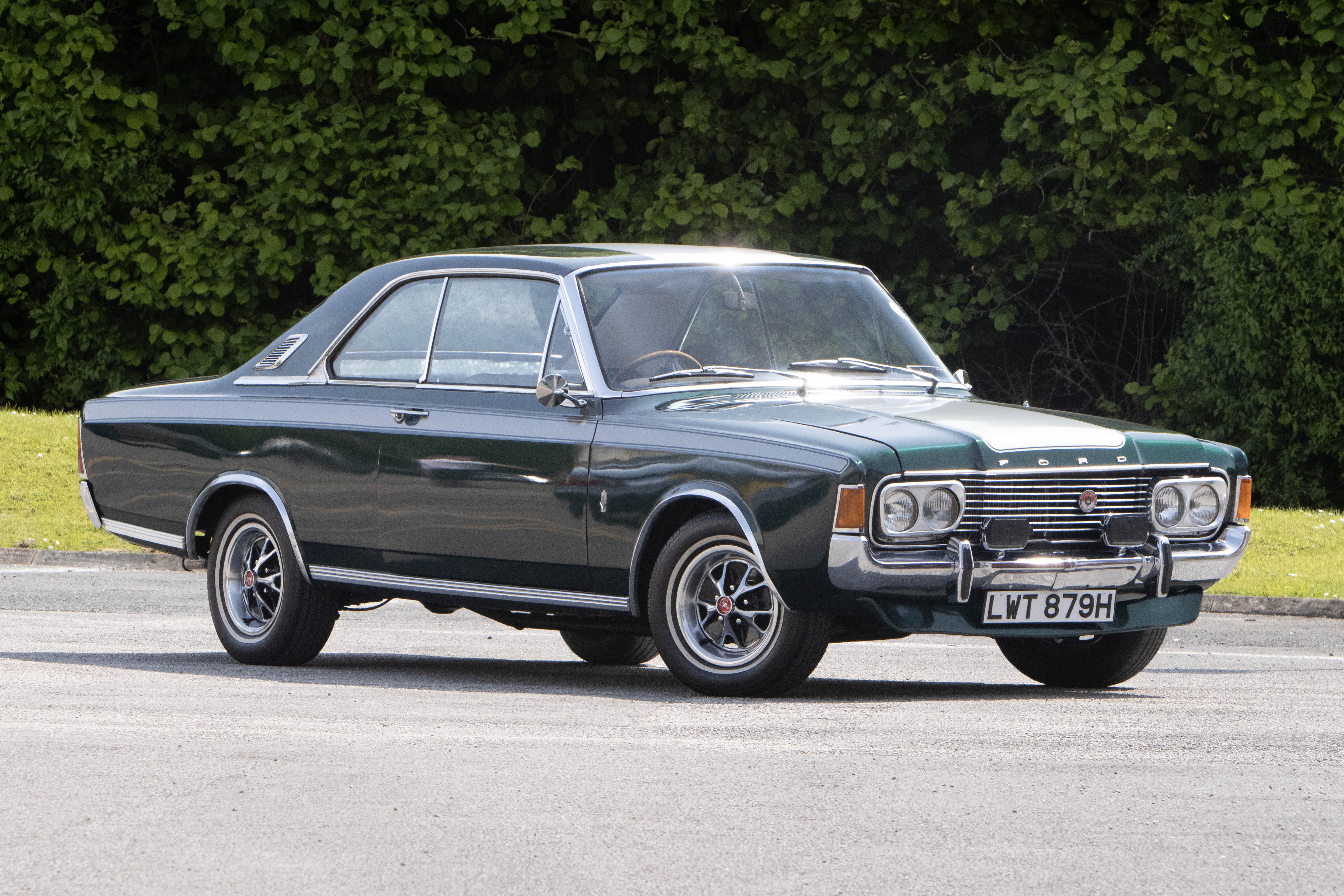 Lot 40 1970 Ford Taunus P7 20M 3000S lot-40-1970-ford-taunus-p7-20m-3000s