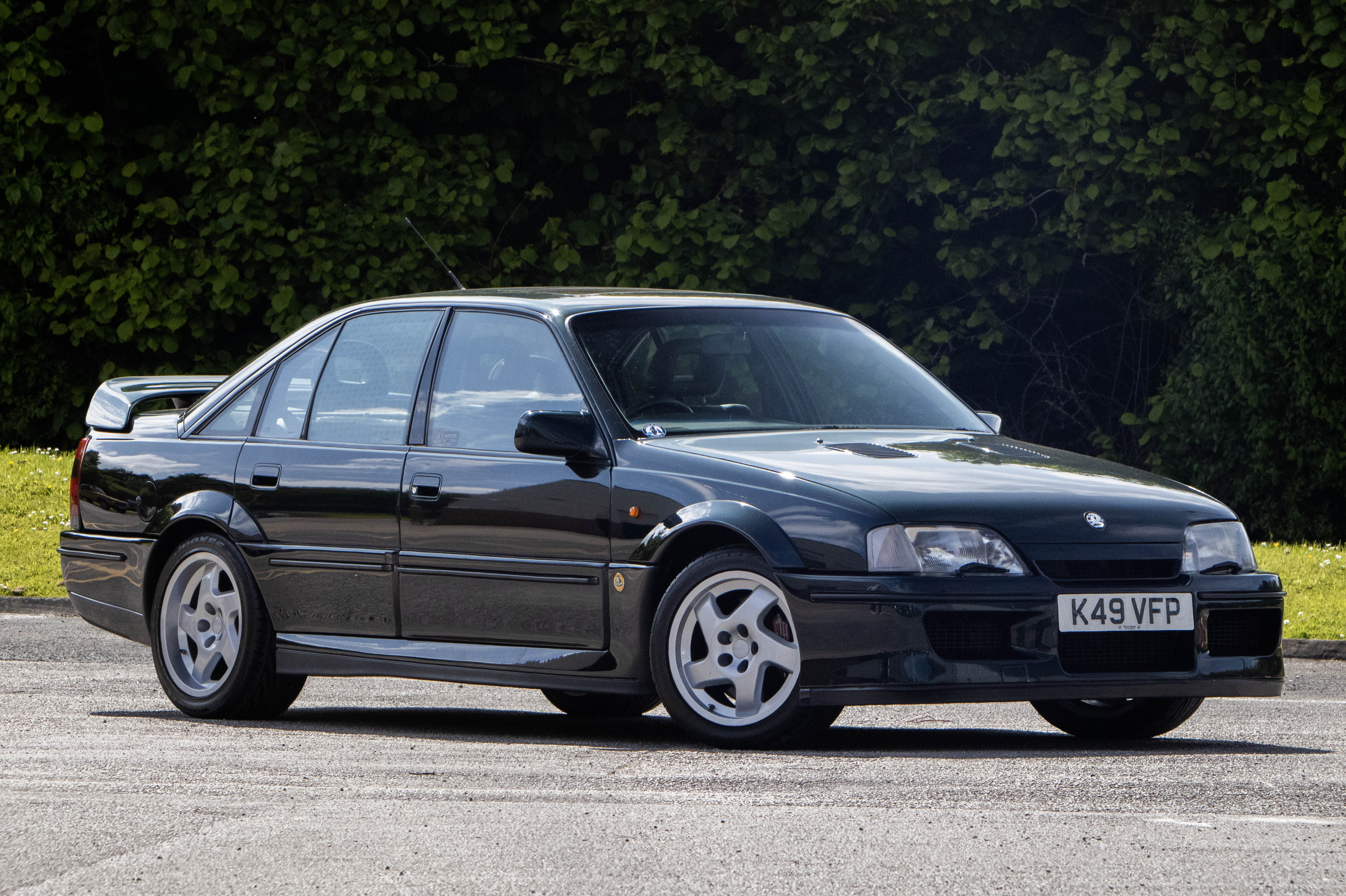 Lot 61 1993 Vauxhall Lotus Carlton lot-61-1993-vauxhall-lotus-carlton
