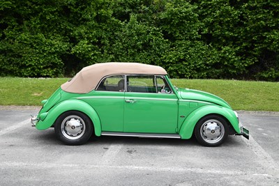 Lot 121 - 1970 Volkswagen Beetle Convertible