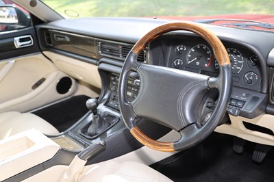 Lot 88 - 1995 Jaguar XJR 4.0