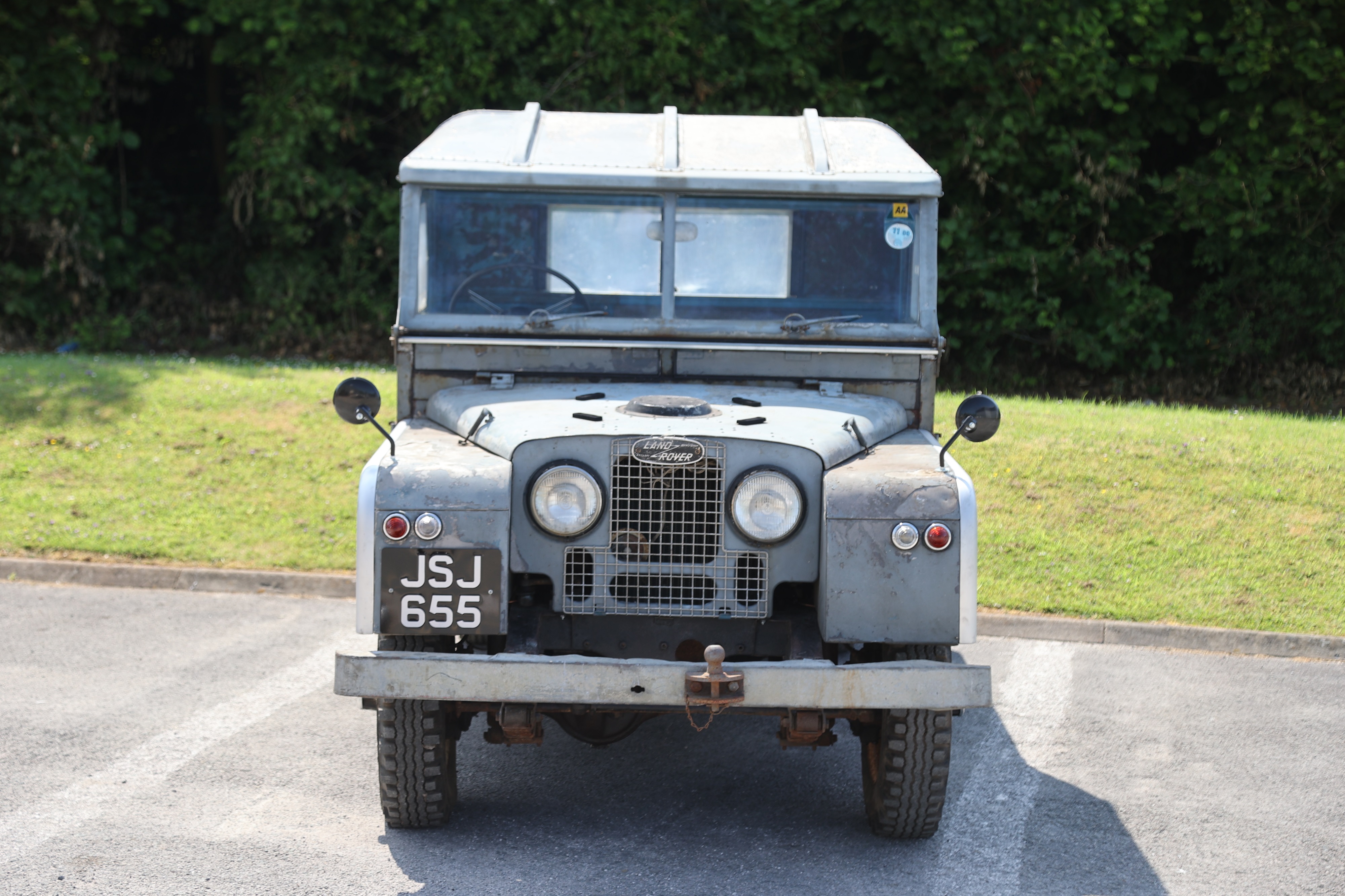 Lot 37 - 1955 Land Rover 107 Series I
