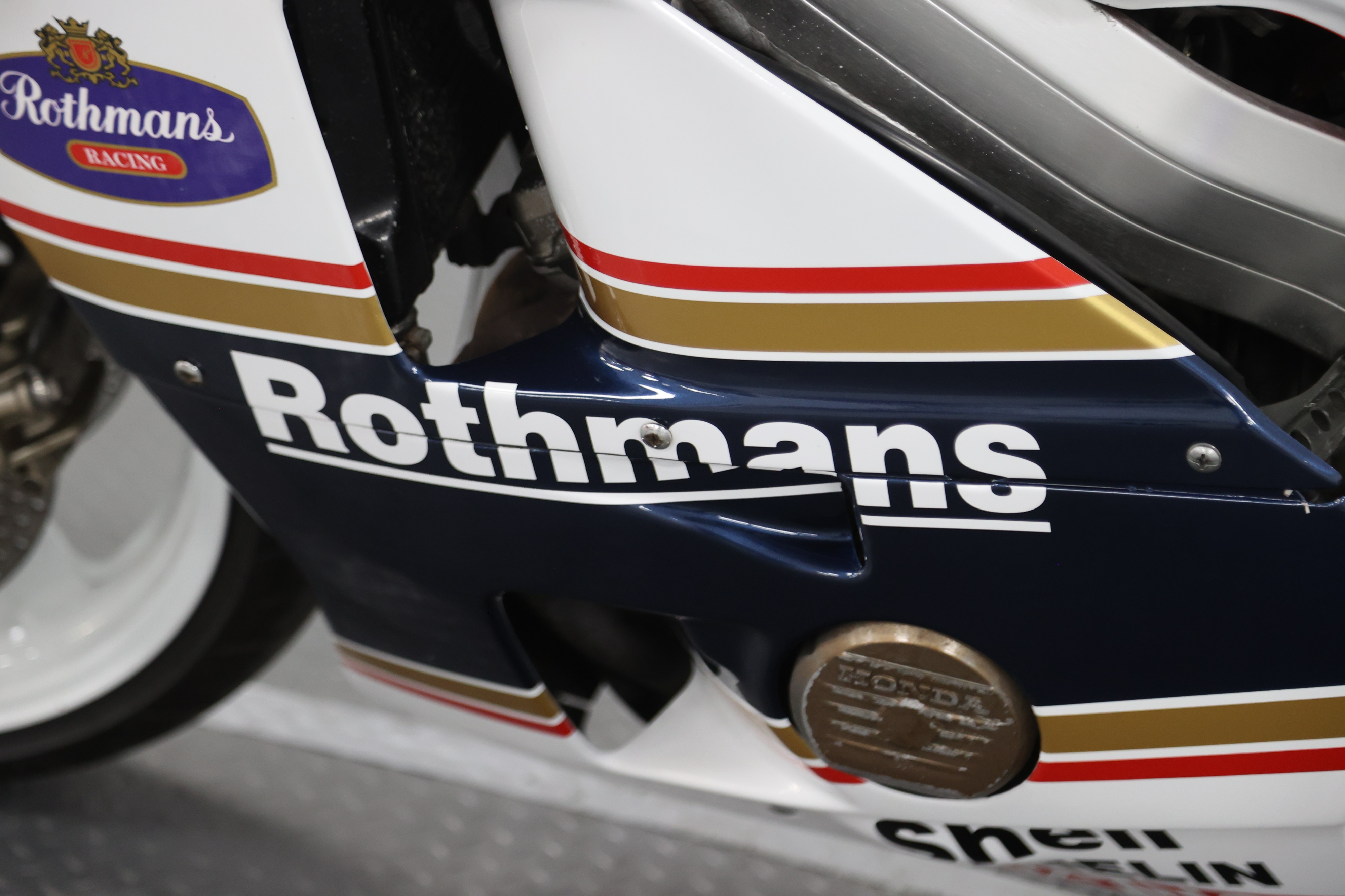 Cbr400rr Rothmans Lot 3 - 1988 Honda CBR400RR