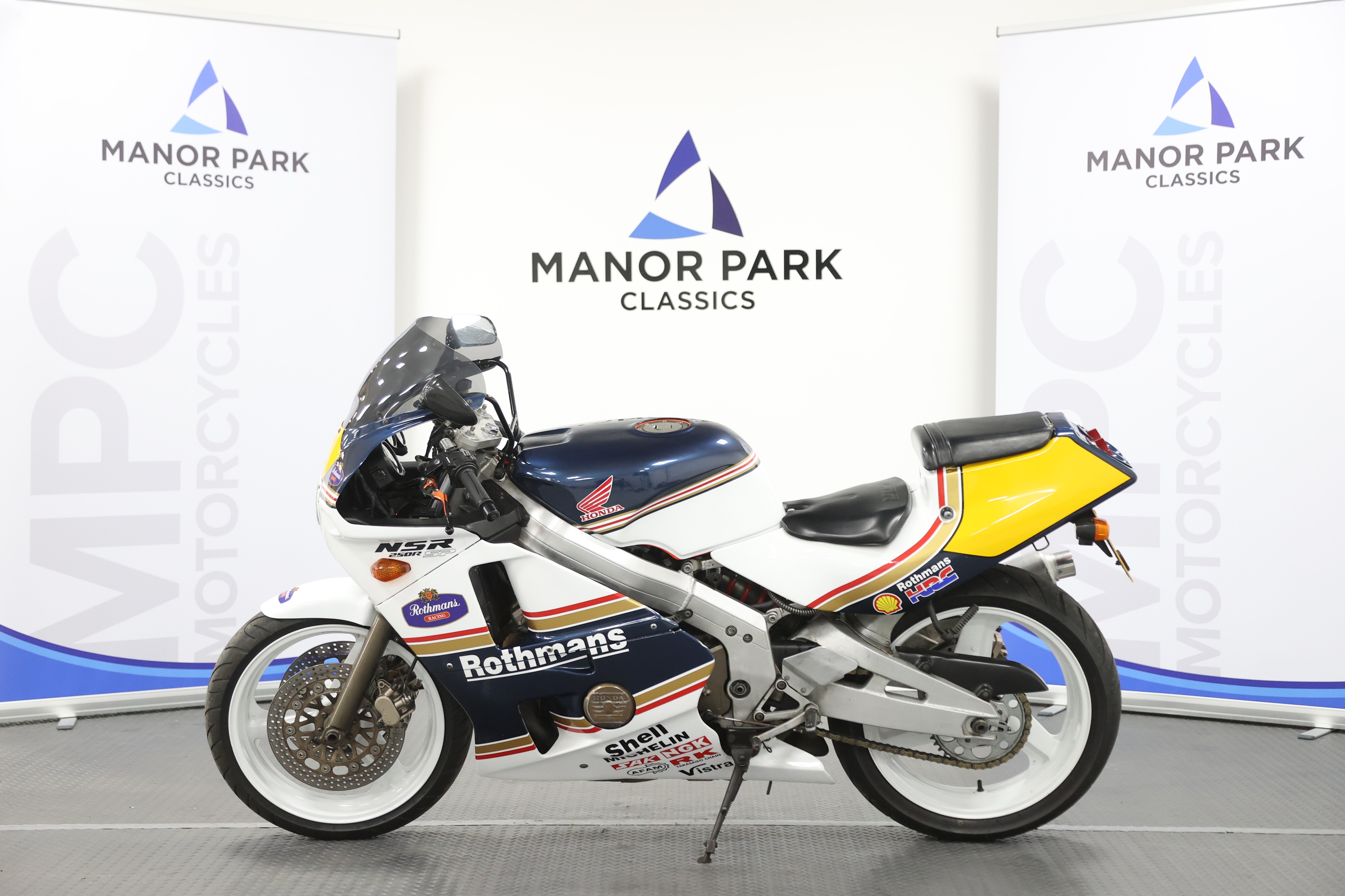 Lot 3 - 1988 Honda CBR400RR