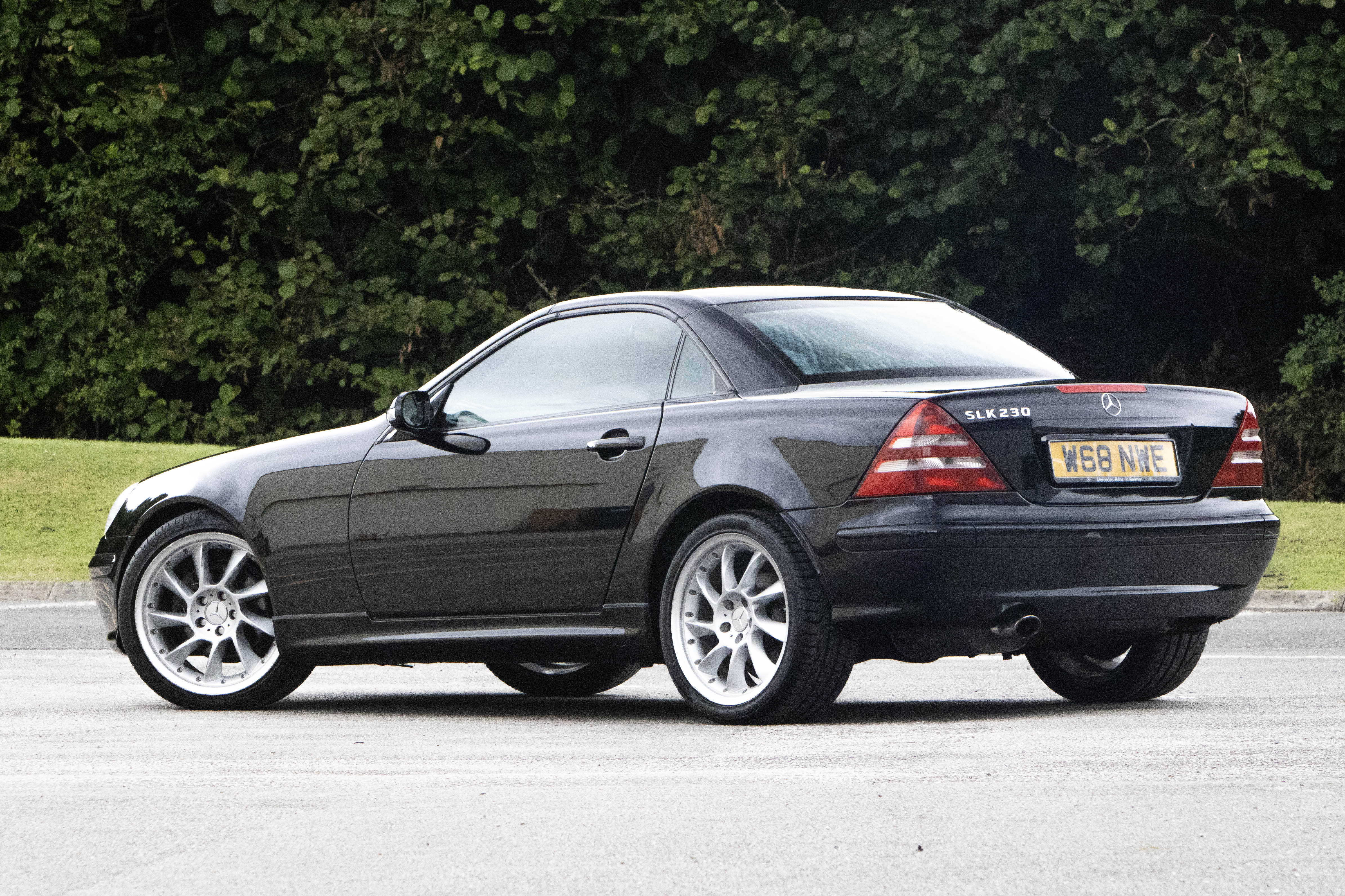 Lot 102 - 2000 Mercedes-Benz SLK 230 Kompressor
