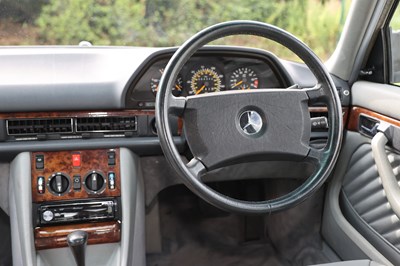 Lot 85 - 1991 Mercedes-Benz 300 SE