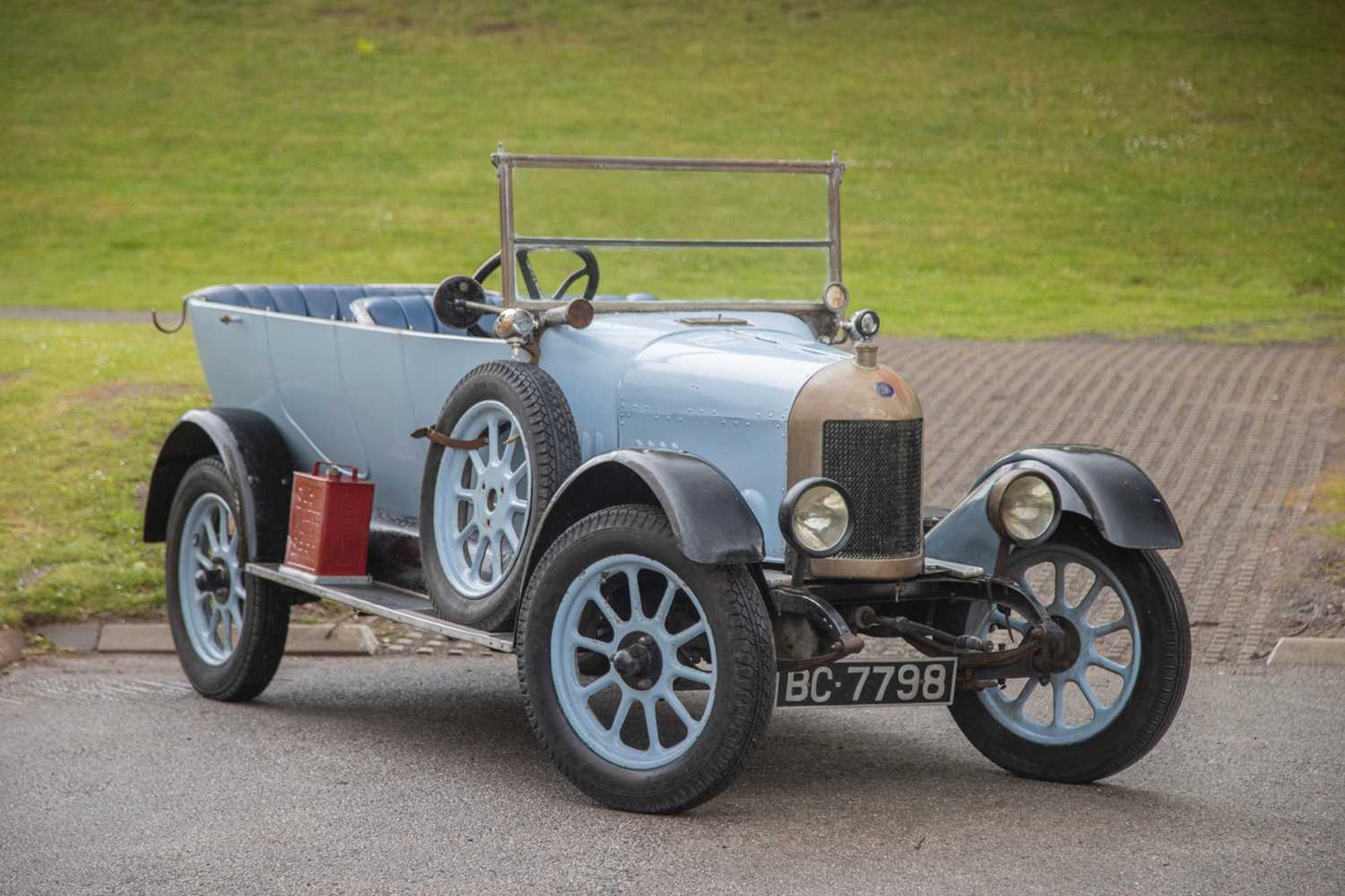 Lot 50 - 1923 Morris Oxford Four-Seat Tourer