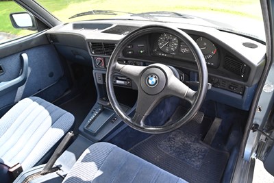 Lot 118 - 1988 BMW 525 E LUX