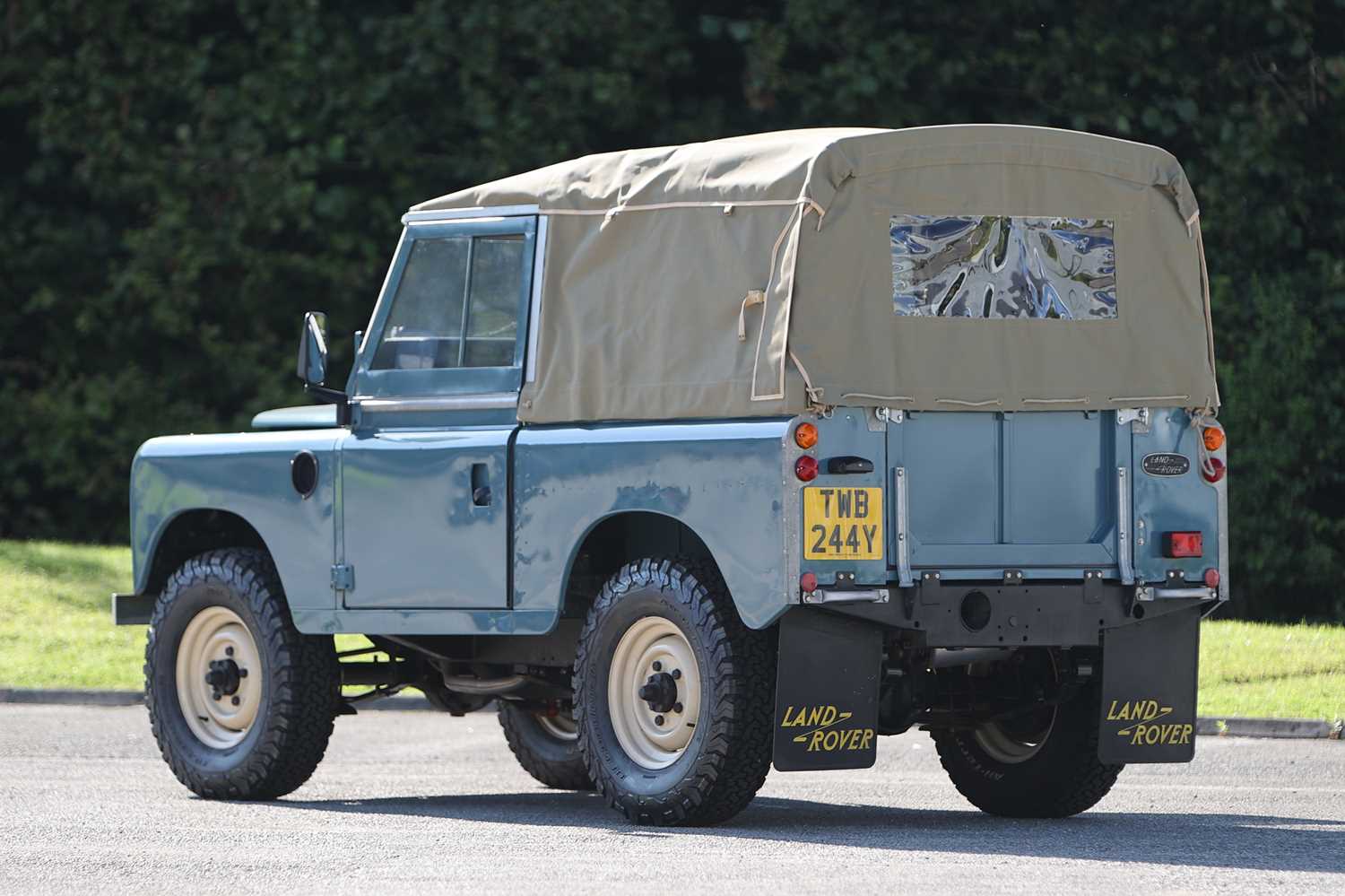 Lot 158 - 1982 Land Rover 88 Series III