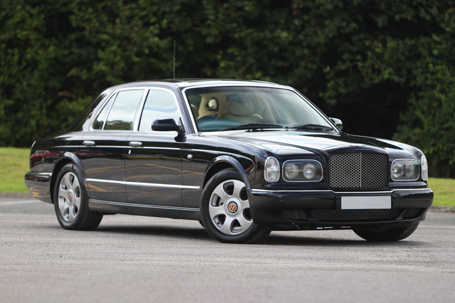 Lot 126 - 2001 Bentley Arnage Red Label