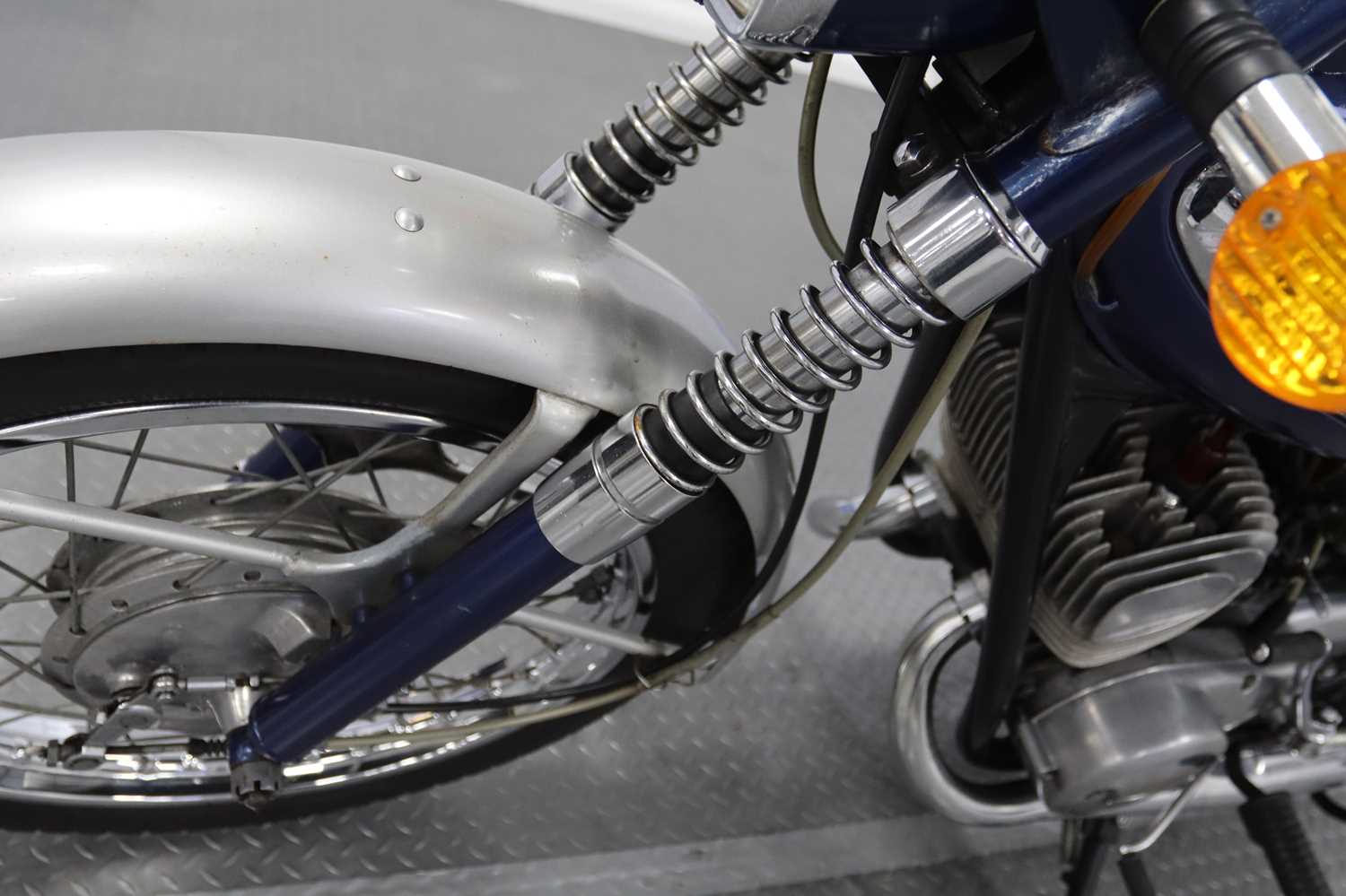 Lot 22 - 1968 Suzuki T200 Invader