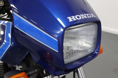 Lot 12 - 1987 Honda VT500EF