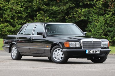 Lot 218 - 1987 Mercedes-Benz 560 SEL