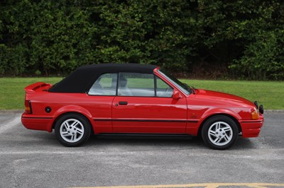 Lot 167 - 1990 Ford Escort XR3i Cabriolet