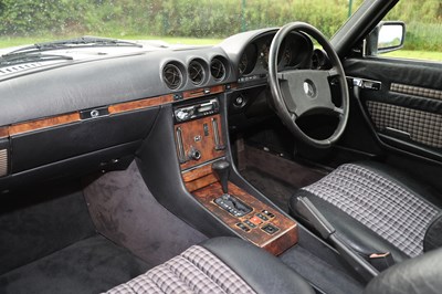 Lot 134 - 1987 Mercedes-Benz 420 SL