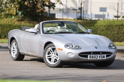 Lot 182 - 2003 Jaguar XK8 4.2 Convertible