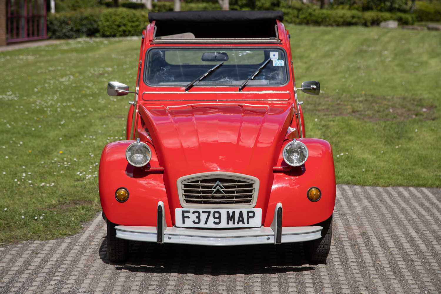 Lot 17 - 1989 Citroen 2CV Special