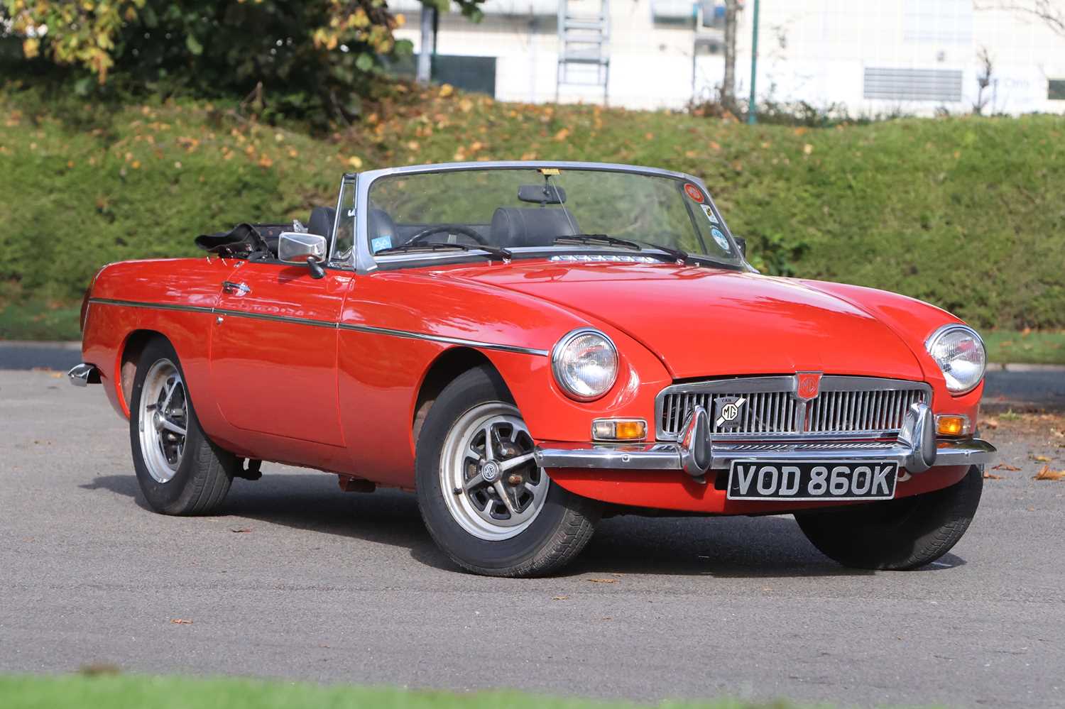 Lot 203 - 1971 MG B Roadster