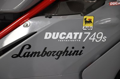 Lot 5 - 2005 Ducati 749