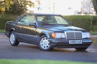 Lot 173 - 1993 Mercedes-Benz 300 CE