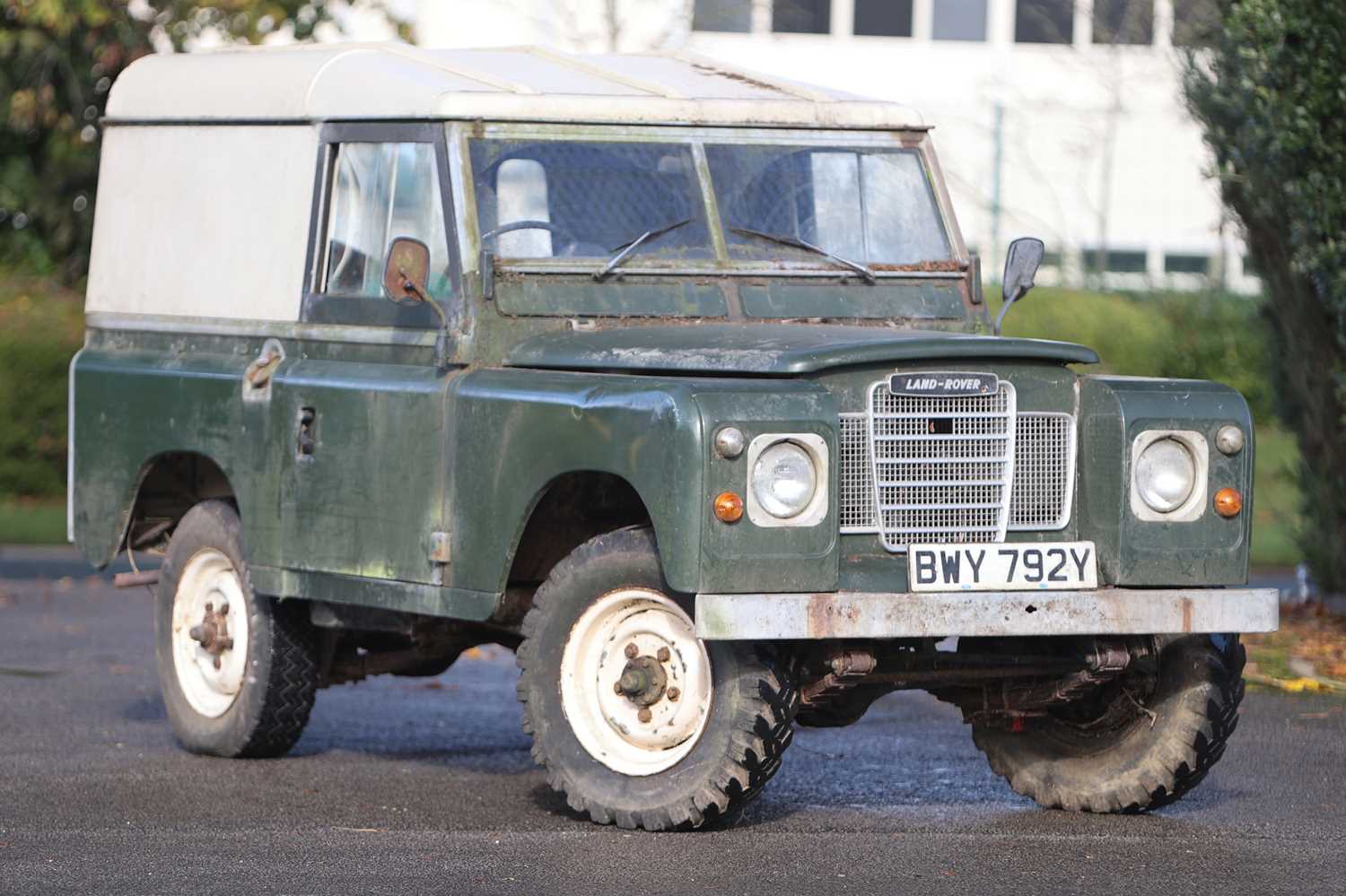 Pic Click Land Rover Lot 110 - 1983 Land Rover 88 Series III