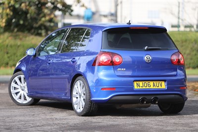 The upcoming classic caR: the Golf Mk5 R32.