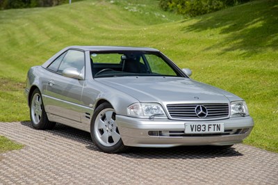 Lot 3 - 1999 Mercedes-Benz SL 320