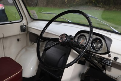 Lot 129 - 1969 Bedford CA Van