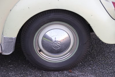 Lot 125 - 1962 Volkswagen Beetle 1200 Karmann Cabriolet