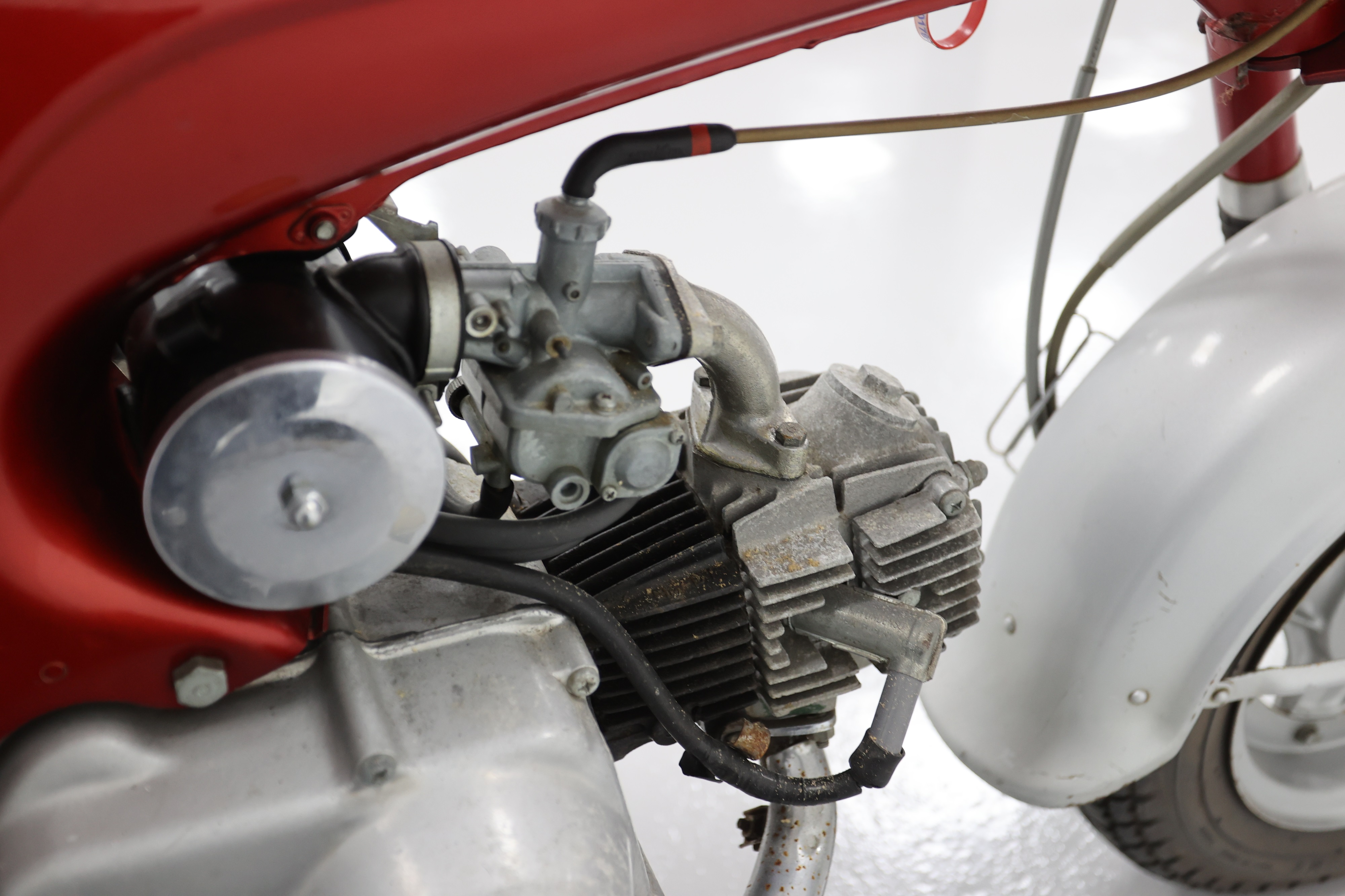 Lot 6 1972 Honda ST70